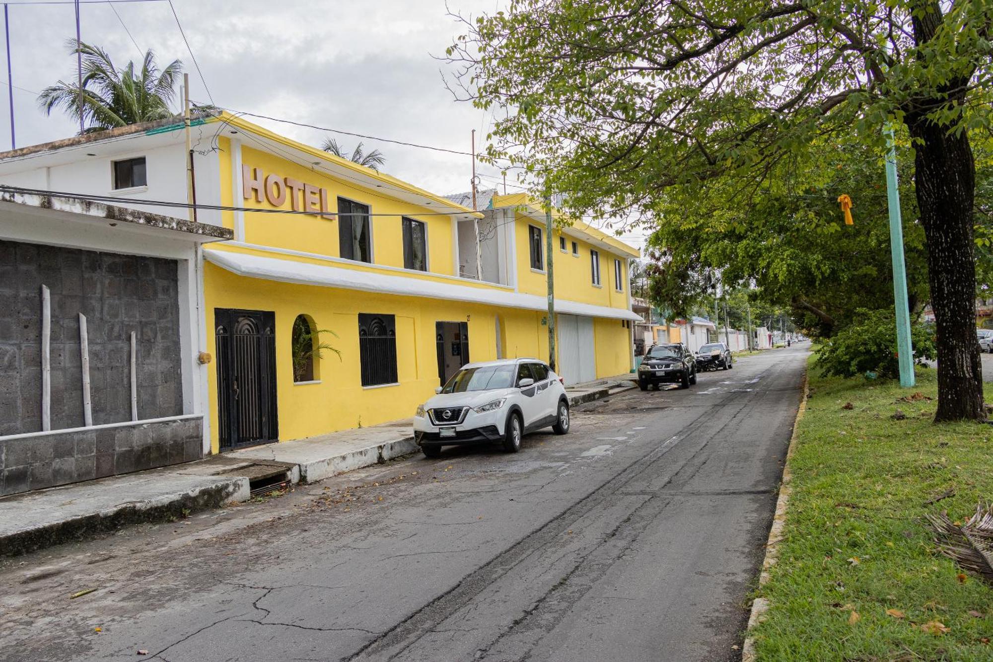 Oyo Hotel Marias,Aeropuerto Internacional De Chetumal Kültér fotó