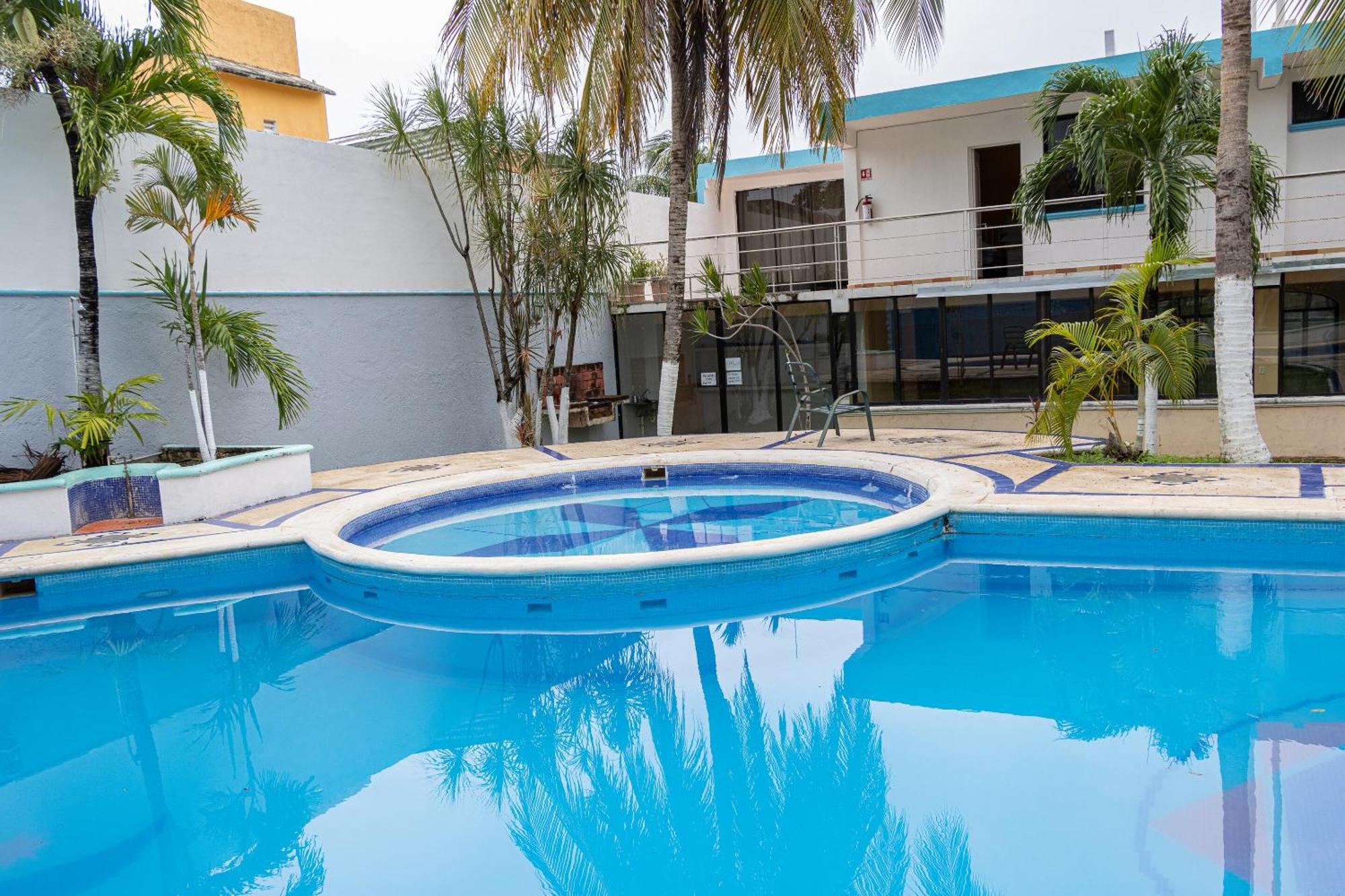 Oyo Hotel Marias,Aeropuerto Internacional De Chetumal Kültér fotó