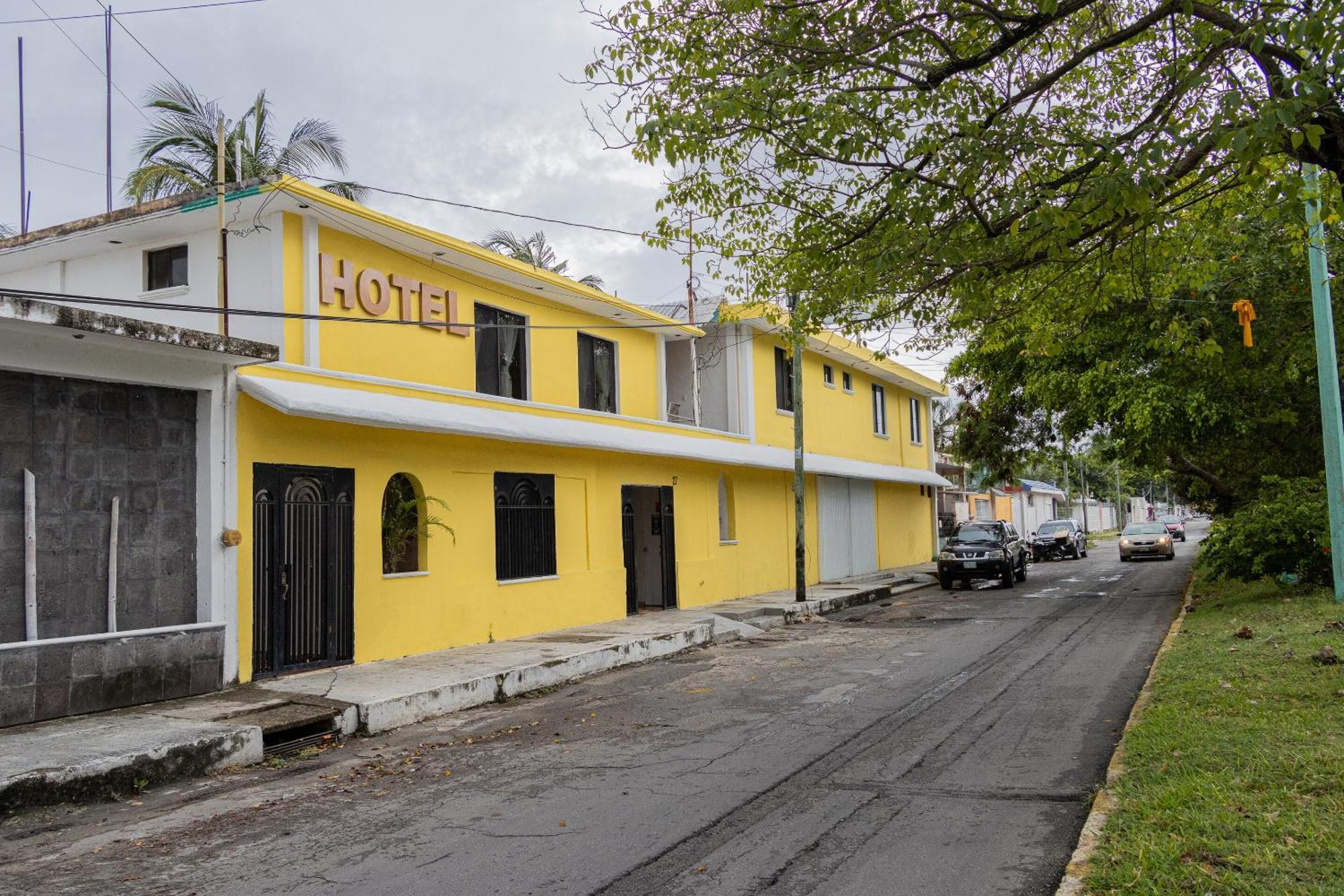Oyo Hotel Marias,Aeropuerto Internacional De Chetumal Kültér fotó