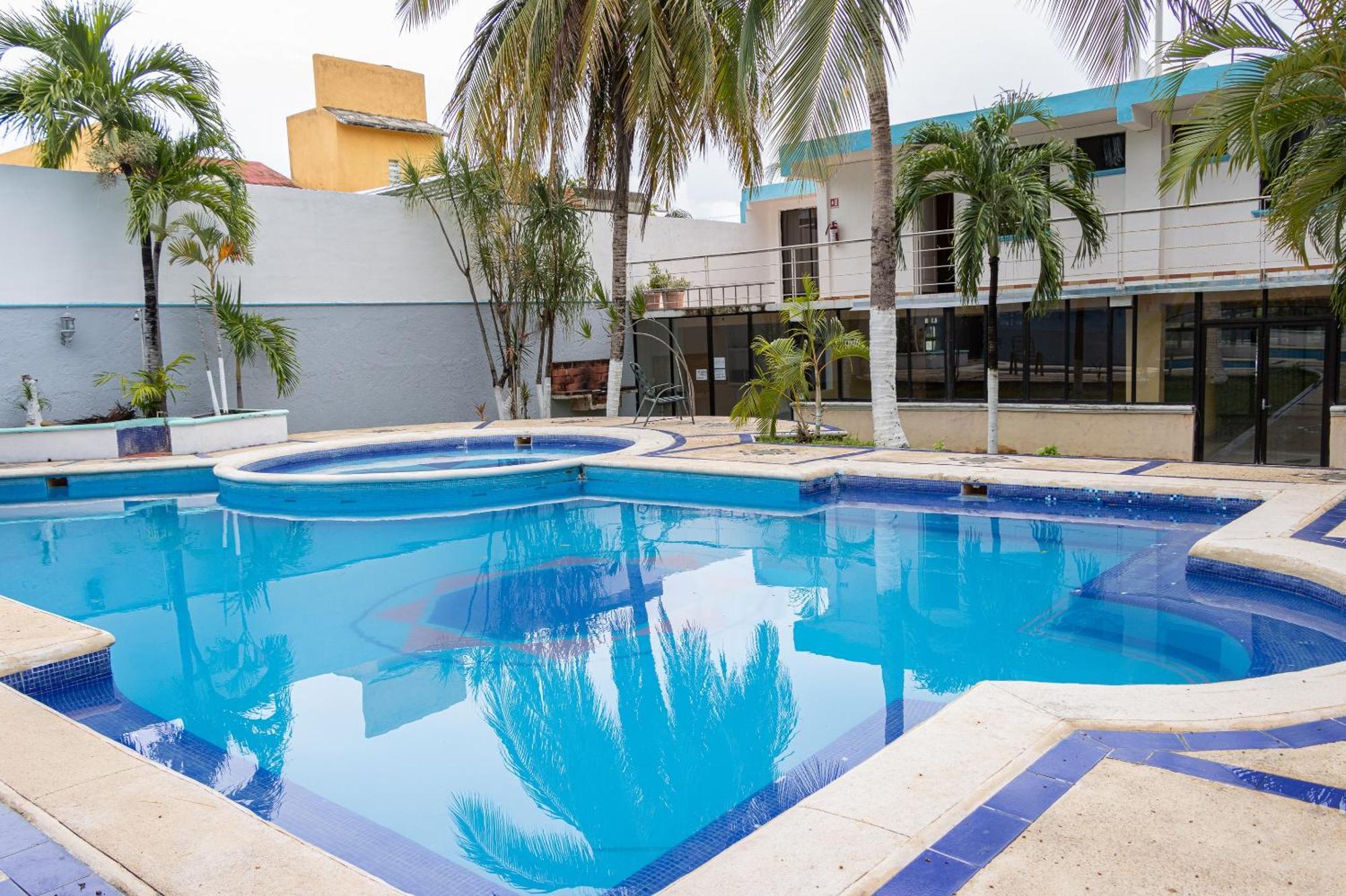 Oyo Hotel Marias,Aeropuerto Internacional De Chetumal Kültér fotó