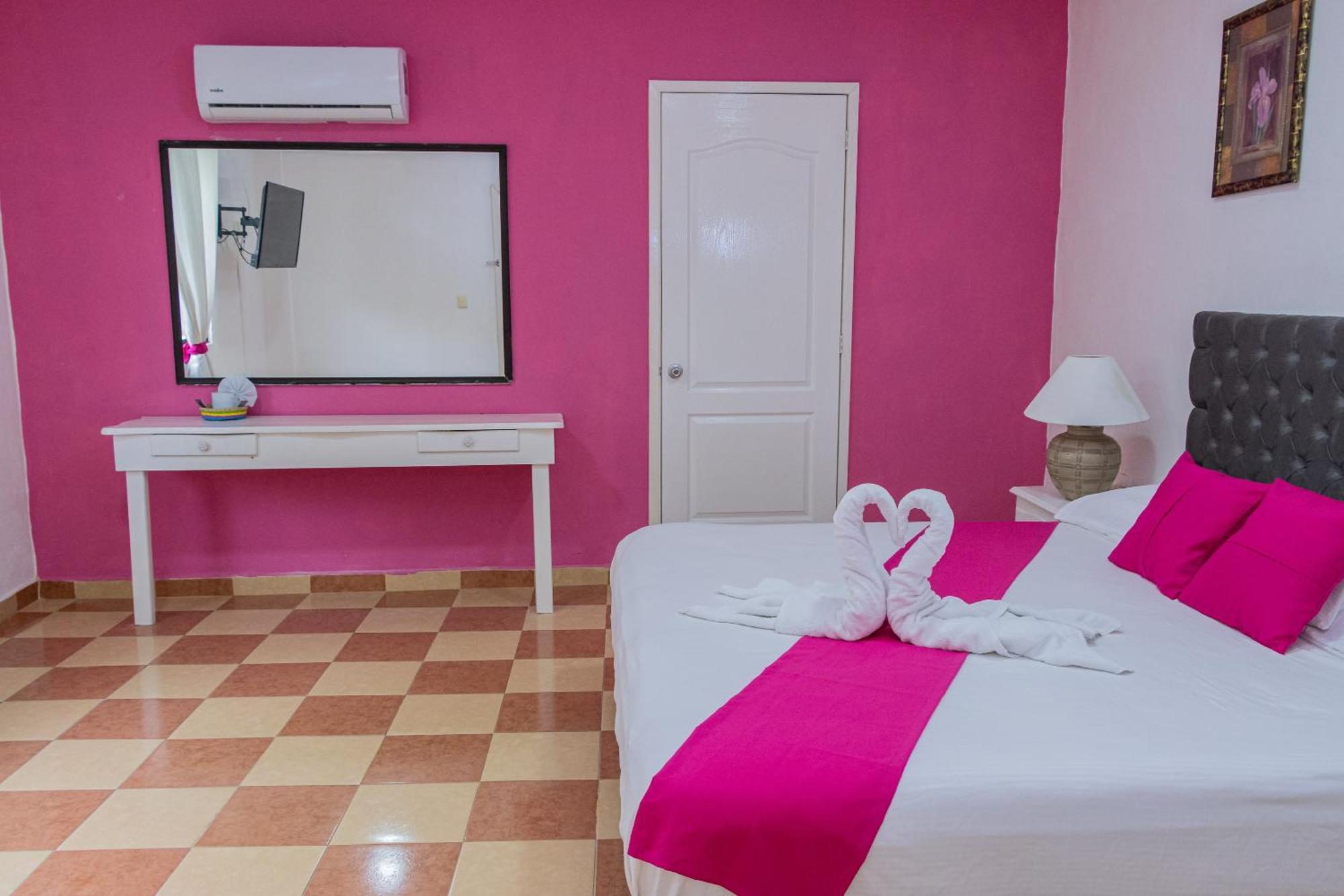Oyo Hotel Marias,Aeropuerto Internacional De Chetumal Kültér fotó